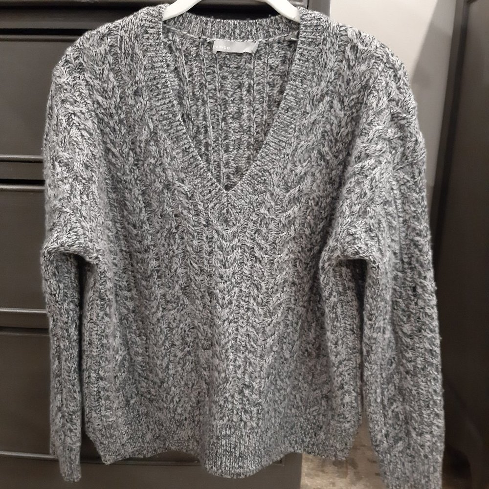 Vince sweater